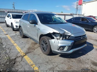 MITSUBISHI MITSUBISHI OUTLANDER SPORT 2.0 LE