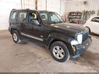 JEEP JEEP LIBERTY SPORT