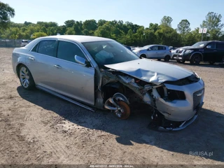 CHRYSLER CHRYSLER 300 TOURING L