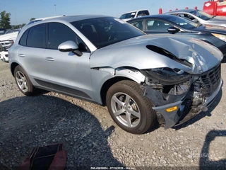 PORSCHE PORSCHE MACAN