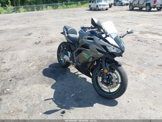KAWASAKI KAWASAKI EX650 R