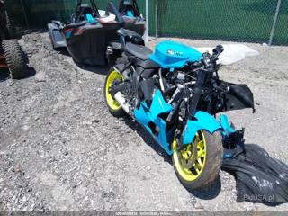 YAMAHA YAMAHA YZFR7