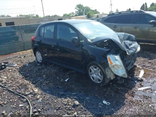 NISSAN NISSAN VERSA 1.8S