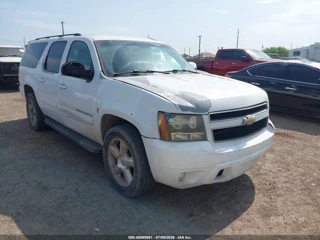 CHEVROLET CHEVROLET SUBURBAN LT