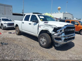 RAM RAM 3500 TRADESMAN  4X4 6'4 BOX