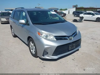 TOYOTA TOYOTA SIENNA LE