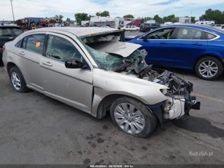 CHRYSLER CHRYSLER 200 LX