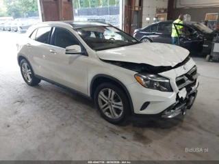 MERCEDES-BENZ MERCEDES-BENZ GLA 250 4MATIC