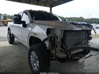 GMC SIERRA 2500HD 4WD  STANDARD BED DENALI