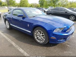 FORD FORD MUSTANG V6 PREMIUM