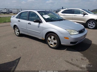 FORD FORD FOCUS ZX4