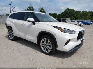 TOYOTA TOYOTA HIGHLANDER LIMITED