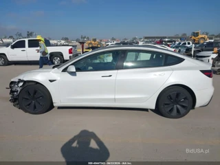 TESLA TESLA MODEL 3 LONG RANGE DUAL MOTOR ALL-WHEEL DRIVE/REAR-WHEEL DRIVE