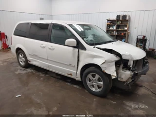 DODGE DODGE GRAND CARAVAN SXT