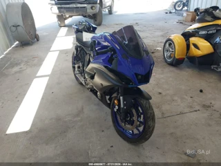 YAMAHA YAMAHA YZFR7