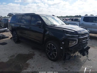 CHEVROLET CHEVROLET SUBURBAN RST, RWD