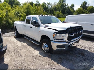 RAM RAM 3500 TRADESMAN  4X4 8' BOX