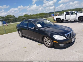 MERCEDES-BENZ MERCEDES-BENZ S 550 4MATIC
