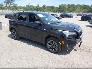 KIA KIA SELTOS LX