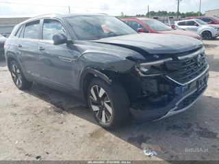VOLKSWAGEN VOLKSWAGEN ATLAS CROSS SPORT SE WITH TECHNOLOGY