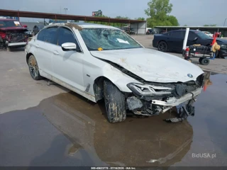 BMW 530E