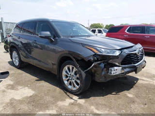 TOYOTA TOYOTA HIGHLANDER LIMITED