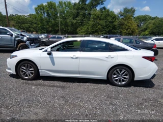 TOYOTA TOYOTA AVALON XLE