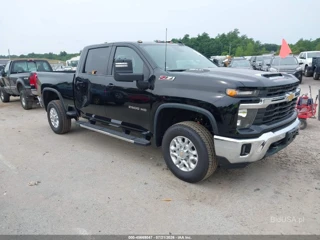 CHEVROLET CHEVROLET SILVERADO 2500HD 4WD  STANDARD BED LT