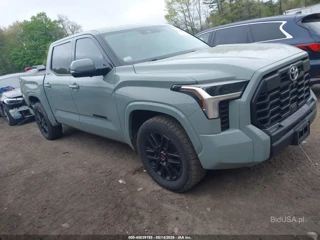 TOYOTA TOYOTA TUNDRA SR5