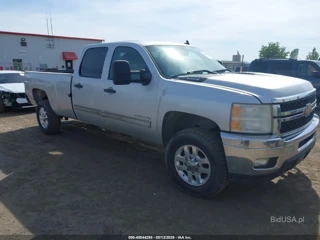 CHEVROLET CHEVROLET SILVERADO 2500HD LT