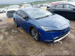 TOYOTA TOYOTA PRIUS XLE