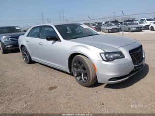 CHRYSLER CHRYSLER 300 TOURING