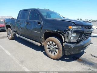 CHEVROLET CHEVROLET SILVERADO 2500HD 4WD  STANDARD BED CUSTOM