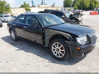 CHRYSLER CHRYSLER 300C AWD