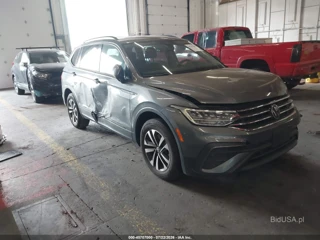 VOLKSWAGEN VOLKSWAGEN TIGUAN 2.0T S