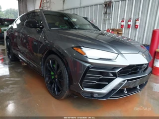 LAMBORGHINI LAMBORGHINI URUS