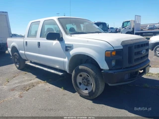FORD FORD F-250 FX4/HARLEY-DAVIDSON/KING RANCH/LARIAT/XL/XLT