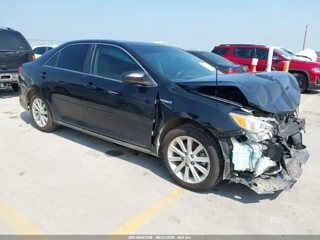 TOYOTA TOYOTA CAMRY HYBRID LE/XLE
