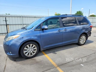 TOYOTA SIENNA LIMITED PREMIUM 7-PASSENGER