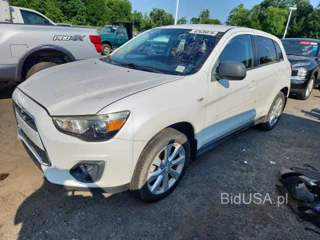 MITSUBISHI OUTLANDER SPORT ES