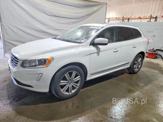 VOLVO XC60 T5 INSCRIPTION