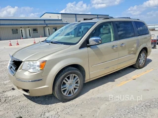 CHRYSLER TOWN & COUNTRY LIMITED