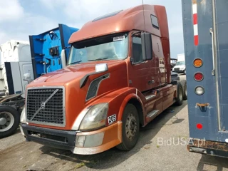 VOLVO VNL