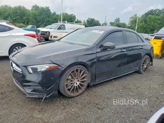 MERCEDES-BENZ A 35 AMG