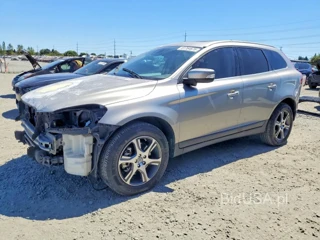 VOLVO XC60 T6