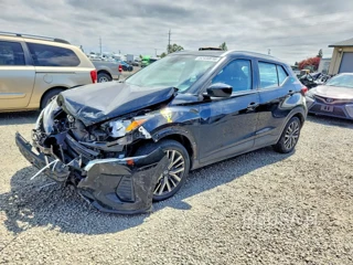 NISSAN KICKS SV