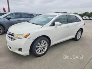 TOYOTA VENZA LE