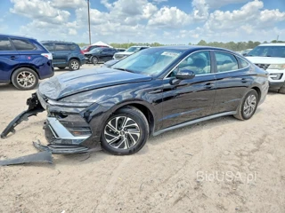HYUNDAI SONATA HYBRID BLUE