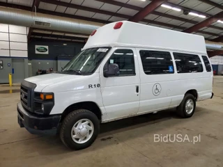FORD ECONOLINE E250 VAN