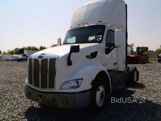 PETERBILT 579